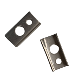 Taquet métal supplémentaire pour montage vis/écrou des feux LI® 590010