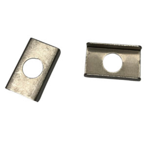 Taquet métal supplémentaire pour montage vis/écrou des feux LI® 590011
